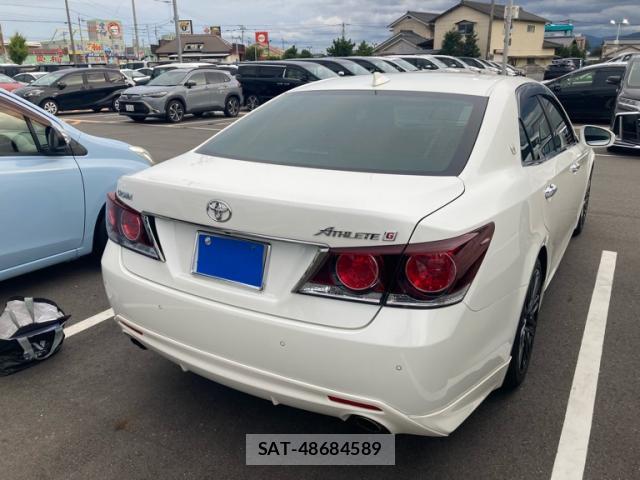 Toyota CROWN 2016-09 8876639-13
