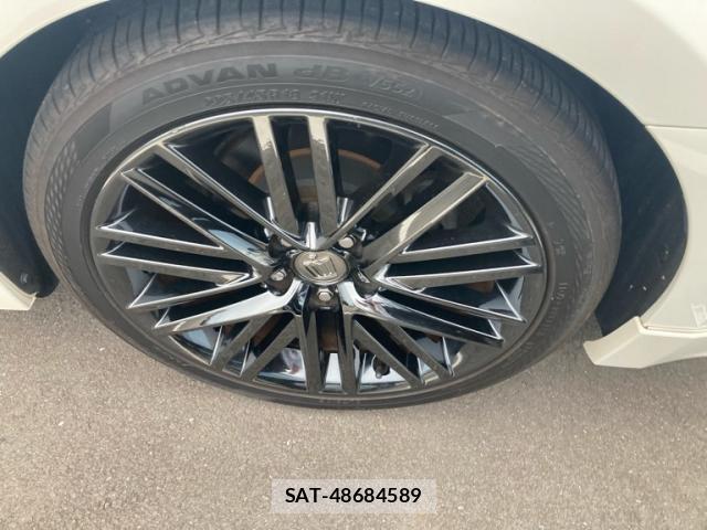 Toyota CROWN 2016-09 8876639-5