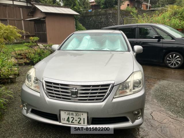 Toyota CROWN 2010-06 8877276-1