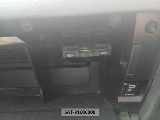 Toyota CROWN 2004-09 8877487-17