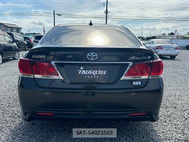 Toyota CROWN 2013 8877654-1
