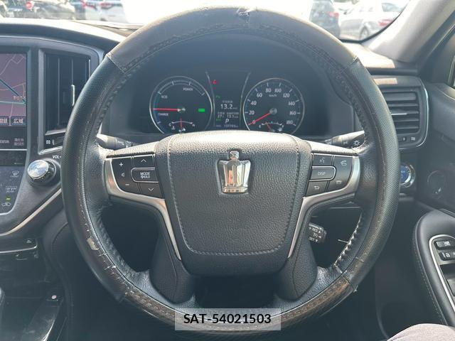 Toyota CROWN 2013 8877654-17