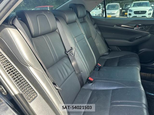 Toyota CROWN 2013 8877654-6