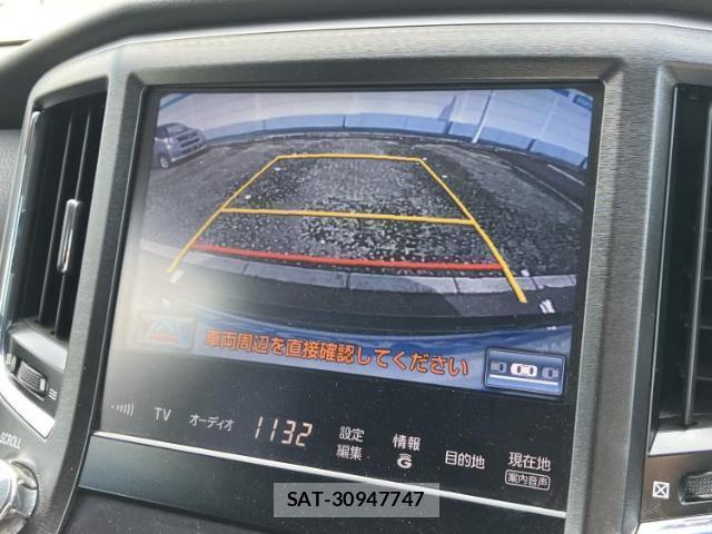 Toyota CROWN 2013-01 8878164-11