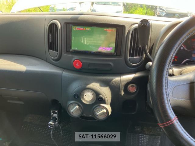Nissan CUBE 2010-02 8876451-11