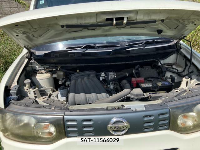 Nissan CUBE 2010-02 8876451-3