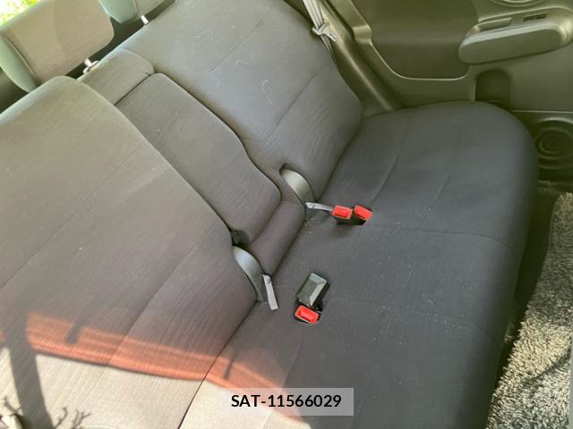 Nissan CUBE 2010-02 8876451-6