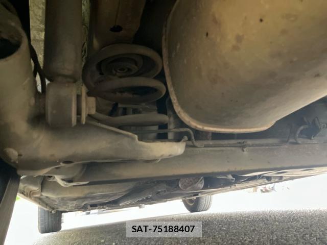 Nissan CUBE 2010-01 8876547-7