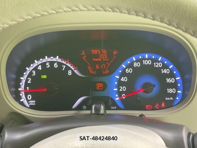 Nissan CUBE 2011-09 8876701-13