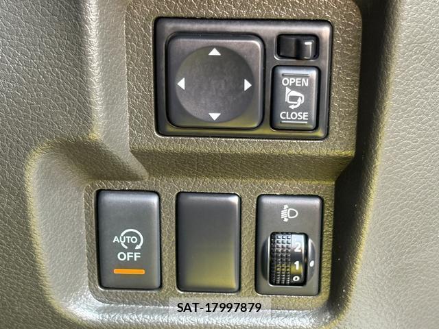 Nissan CUBE 2014-01 8876721-7