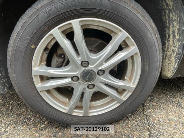 Nissan CUBE 2010-09 8877829-4