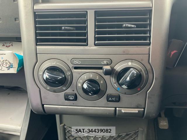Nissan CUBE 2008-04 8877879-11