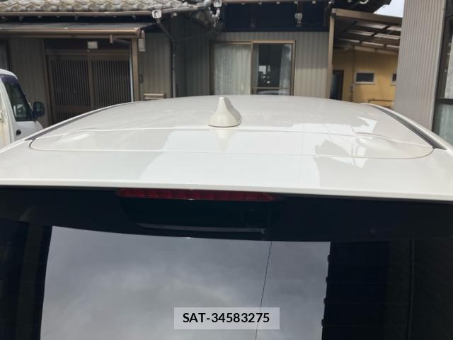Mazda CX-3 2017-08 8876240-16