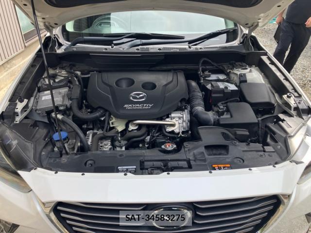 Mazda CX-3 2017-08 8876240-17