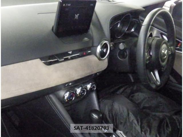 Mazda CX-3 2022 8877706-2