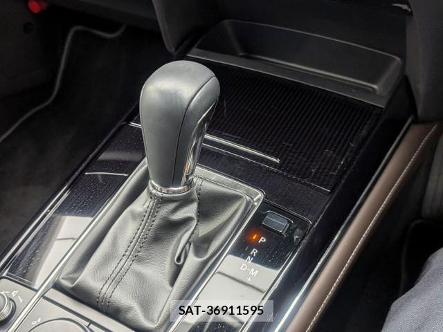 Mazda CX-30 2023-10 8876180-7