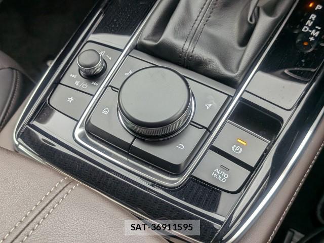 Mazda CX-30 2023-10 8876180-8