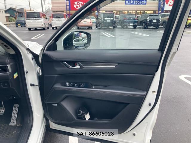 Mazda CX-5 2018-09 8875964-12