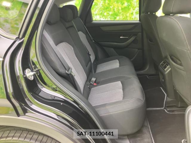 Mazda CX-60 2025-02 8878351-4