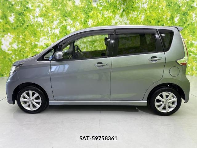 Nissan DAYZ 2015-11 8876142-1