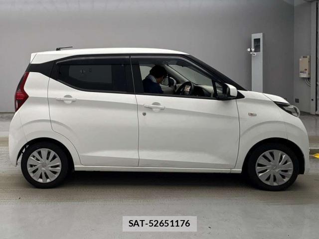 Nissan DAYZ 2019-11 8876197-3