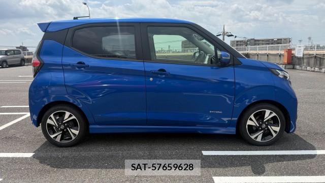 Nissan DAYZ 2020-04 8877145-3