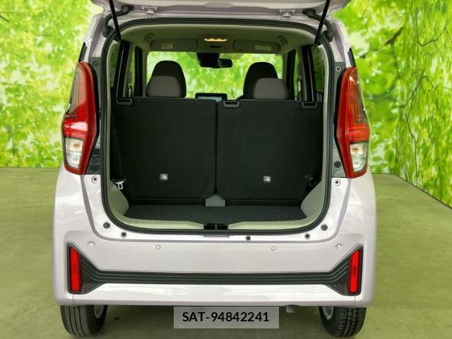 Nissan DAYZ 2025-11 8878418-7
