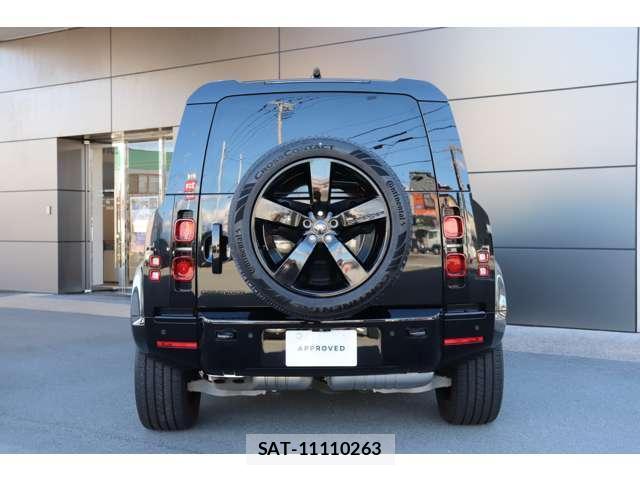 Land Rover DEFENDER 2024-02 8875971-6