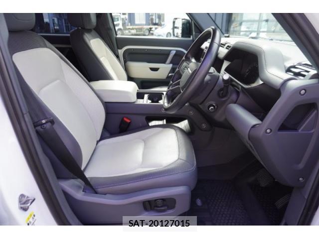 Land Rover DEFENDER 2023-06 8877006-16