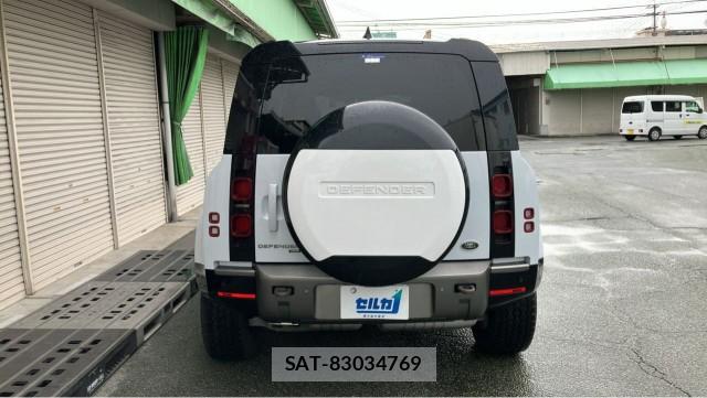 Land Rover DEFENDER 2021-08 8877099-1