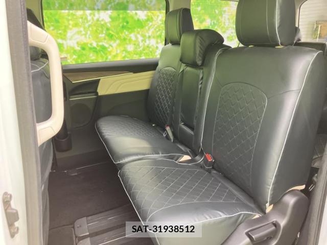 Mitsubishi DELICA 2022-07 8876602-7