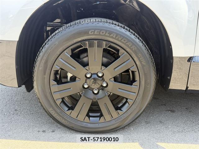 Mitsubishi DELICA 2024-06 8877094-17