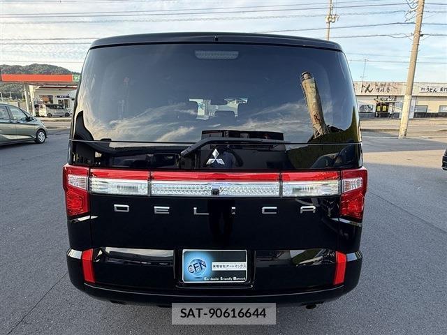 Mitsubishi DELICA 2025-11 8877096-19