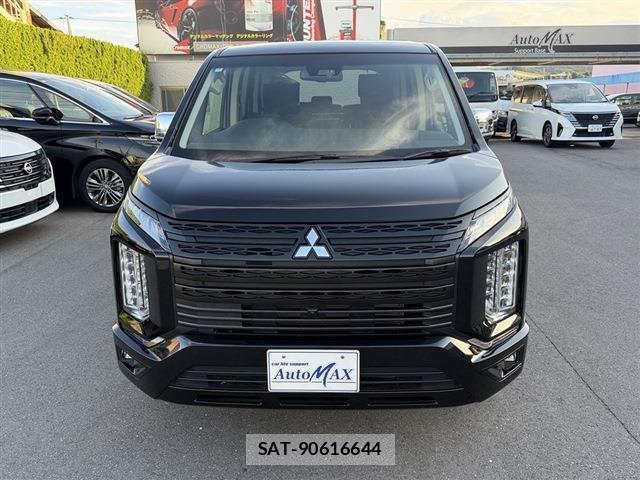 Mitsubishi DELICA 2025-11 8877096-4