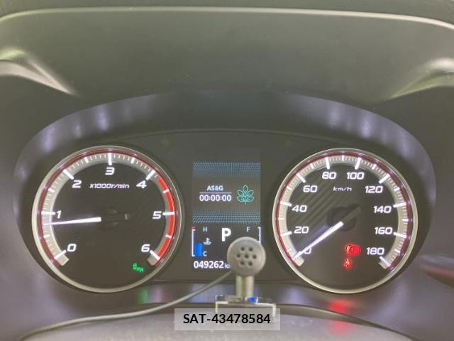 Mitsubishi DELICA 2024-02 8878185-12
