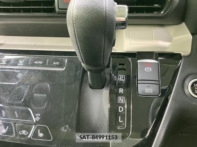 Mitsubishi DELICA MINI 2024-09 8877610-15