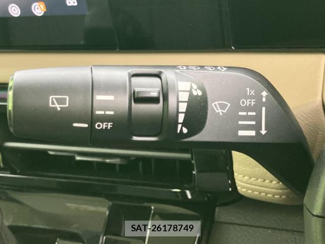 Mitsubishi DELICA MINI 2025-11 8878350-17