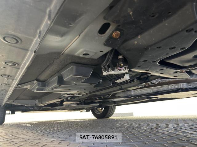 Mazda DEMIO 2017-08 8876184-18