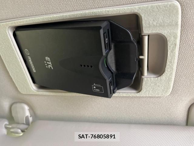 Mazda DEMIO 2017-08 8876184-6
