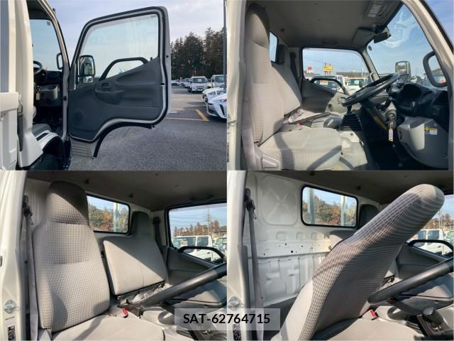 Hino DUTRO 2018-04 8876850-17