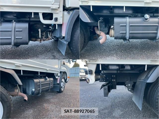 Hino DUTRO 2018-08 8876858-15