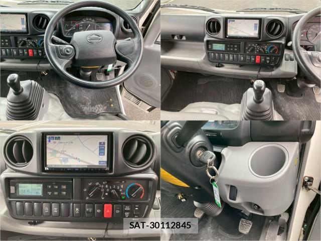 Hino DUTRO 2020-05 8876928-16