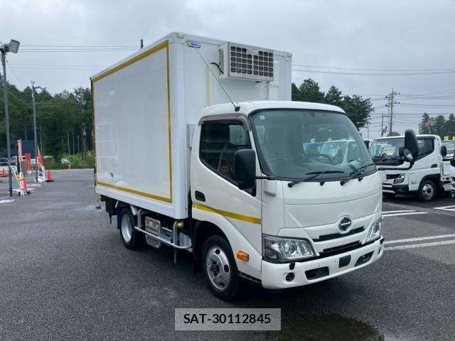 Hino DUTRO 2020-05 8876928-2