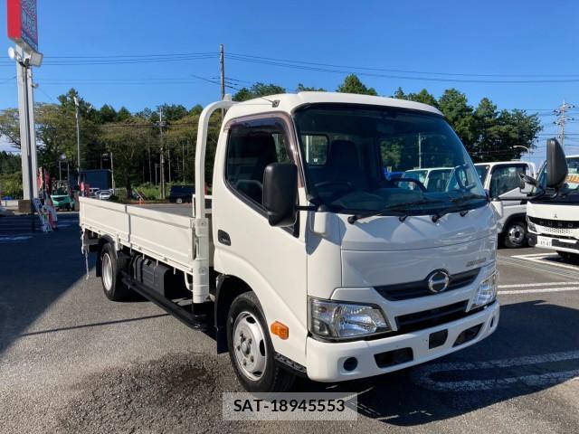Hino DUTRO 2019-08 8876979-2