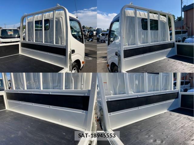 Hino DUTRO 2019-08 8876979-5