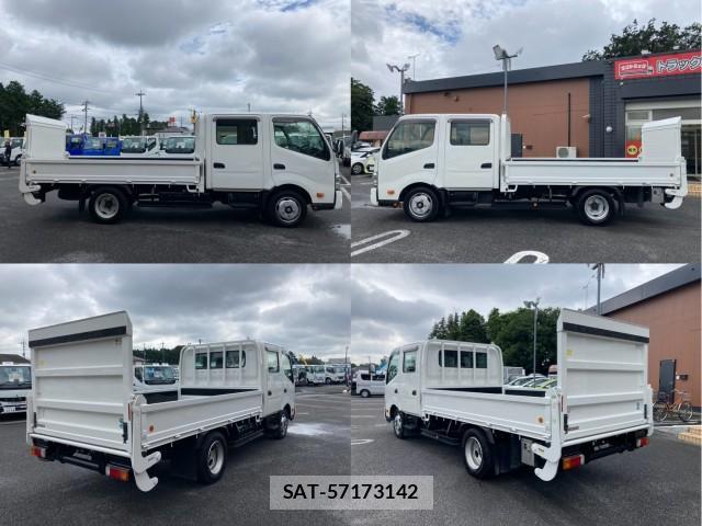Hino DUTRO 2019-05 8876983-3
