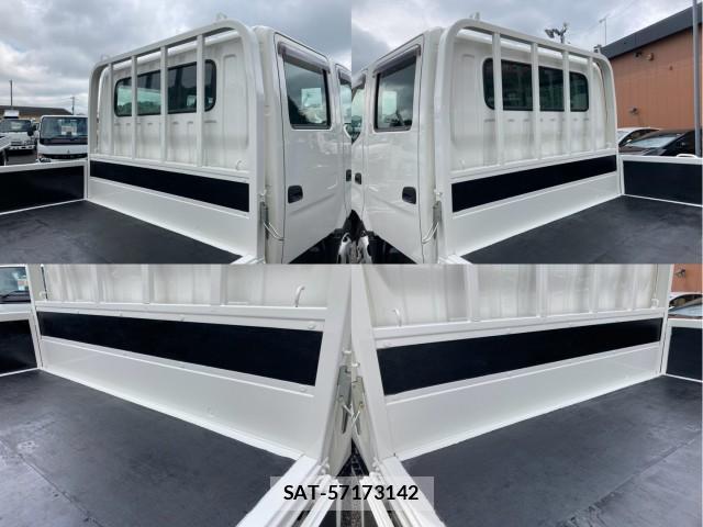 Hino DUTRO 2019-05 8876983-4