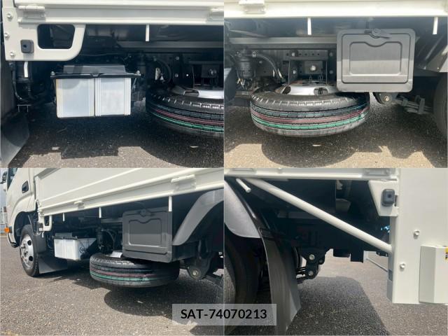 Toyota DYNA TRUCK 2018-01 8876885-14