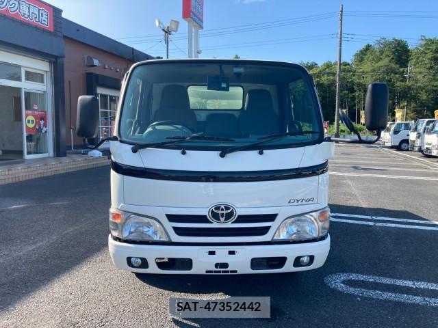 Toyota DYNA TRUCK 2016-03 8876940-1