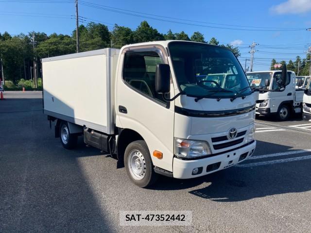 Toyota DYNA TRUCK 2016-03 8876940-2